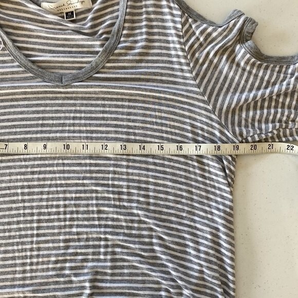 French Laundry V-Neck Stripe 3/4 Short Elbow Sleeve Tunic Tee Top High Low Slits - Picture 13 of 16